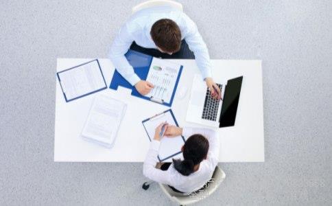 股票300056相关图片