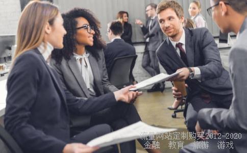 
2007年购买的中邮优选基金，号码590001到现在每股赔多少钱？当时买了一万元
