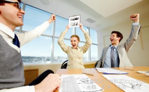 目前国内黄金投资都有什么途径？哪种途径更适合大众投资？