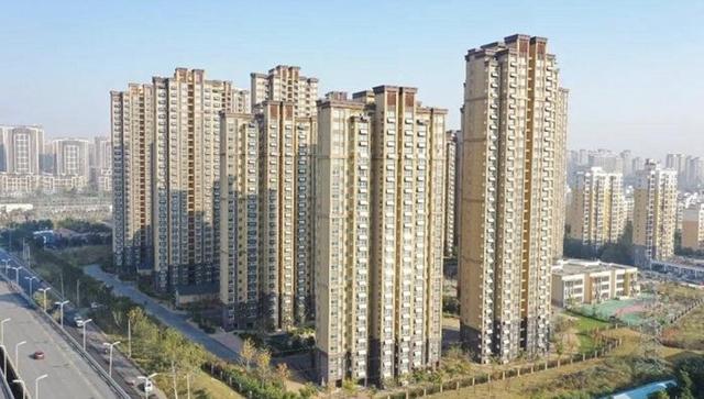 成交量本周市场：二手房价上涨5%，新房房价下跌4%图