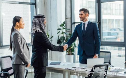 
谁是深圳民间股神
