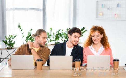 一汽富维什么时间公布2015年报