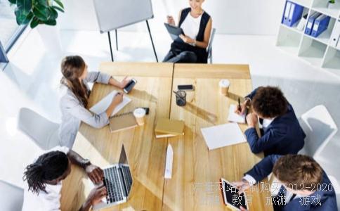 朋友推荐买基金，网上看广发聚瑞、广发核心比较靠谱，请问怎么样，及具体购买流程（上海徐汇地区），谢谢