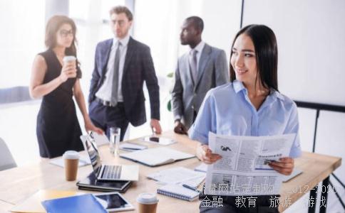 今年2021年首发的新基金，哪个好一些？