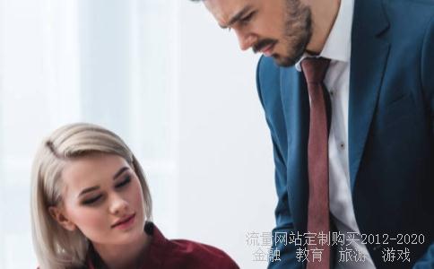 基金购买费率和赎回费率分别是多少?