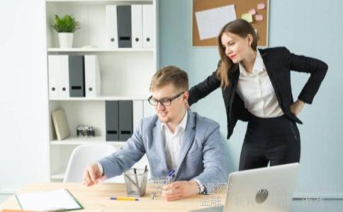 600079股票今天开盘吗