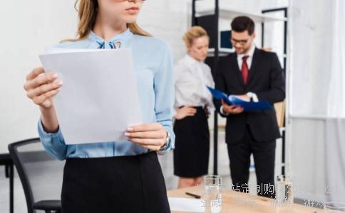 请问一下中集集团公司是个什么公司,它在广东省江门市大鳌镇是总部还是分公司?股票代码是什么?