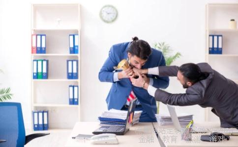 
需要一份完整的个股投资分析报告 包括股票的基本面和技术面分析 包含k线图等图表 不要网上百度文库等找的
