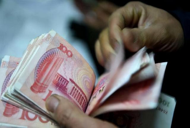 家庭有多少存款才算及格？存20万对一个家庭来说难吗？图