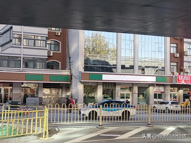 头 条“掏空”临汾图 头 条“掏空”临汾图