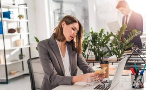 
今天基金涨多少002581
