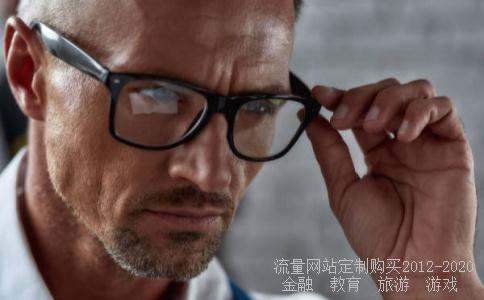 澳洲退税,买了600澳币的东西,但是刷的是朋友的卡,能不能退税?