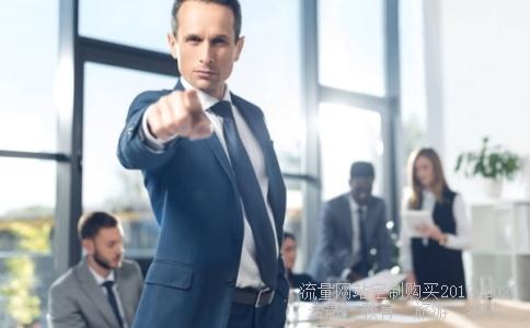 7062亿元养老金入市,投向了谁,股民怎么跟,养老金喜欢如何布局?